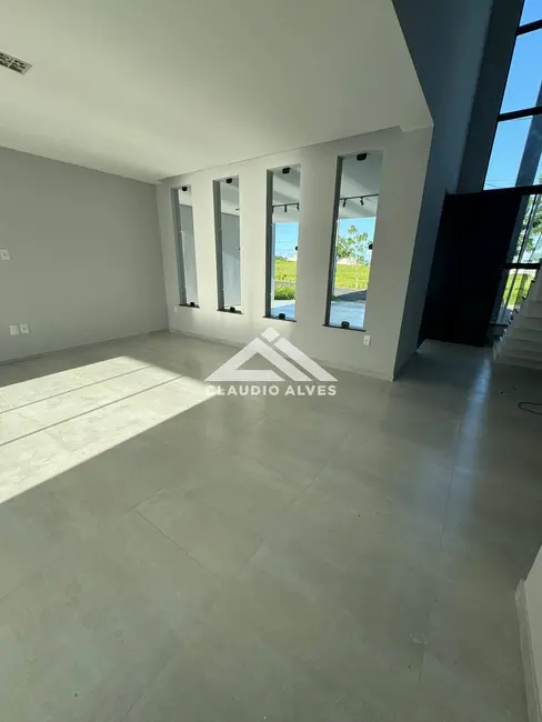 Foto 4 de Casa de Condomínio com 3 quartos à venda, 105m2 em Feira De Santana - BA