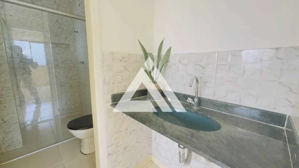 Foto 6 de Apartamento com 3 quartos à venda, 80m2 em Feira De Santana - BA