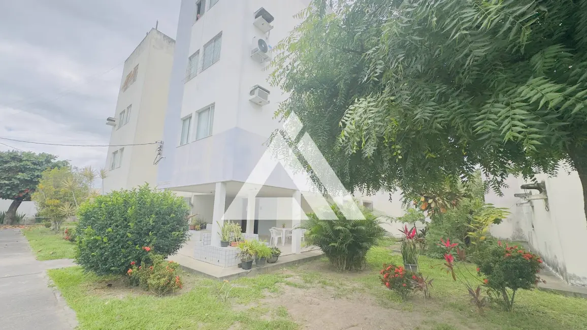 Foto 2 de Apartamento com 3 quartos à venda, 80m2 em Feira De Santana - BA