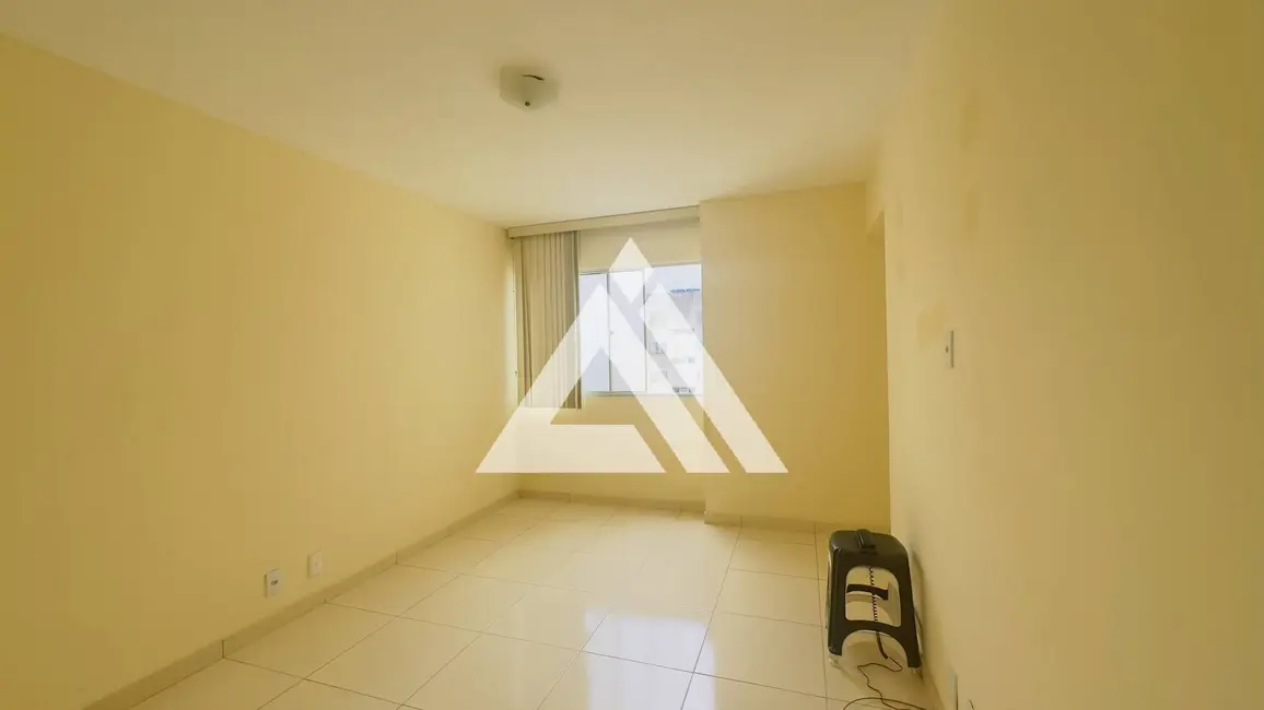 Foto 9 de Apartamento com 3 quartos à venda, 80m2 em Feira De Santana - BA