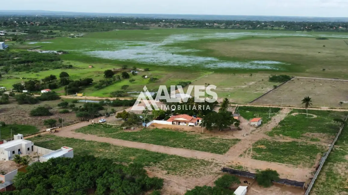 Foto 1 de Terreno / Lote à venda, 14700m2 em Papagaio, Feira De Santana - BA