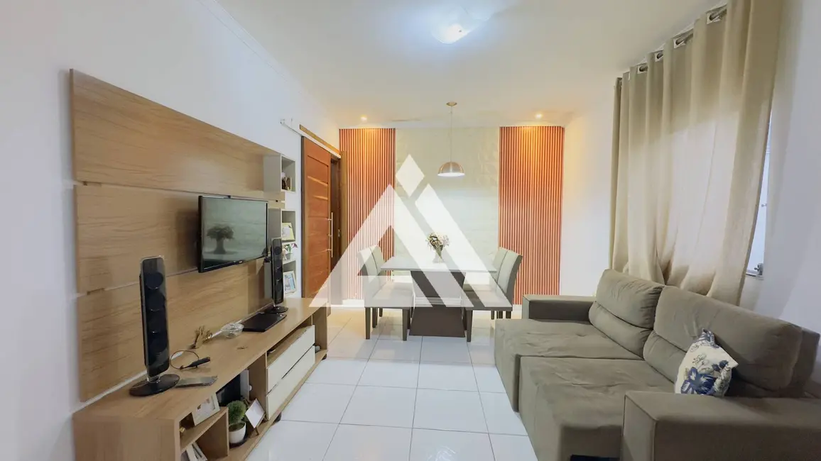 Casa com 2 quartos à venda, 140m2 em Feira De Santana - BA - imagem 1 Foto 1 de Casa com 2 quartos à venda, 140m2 em Feira De Santana - BA
