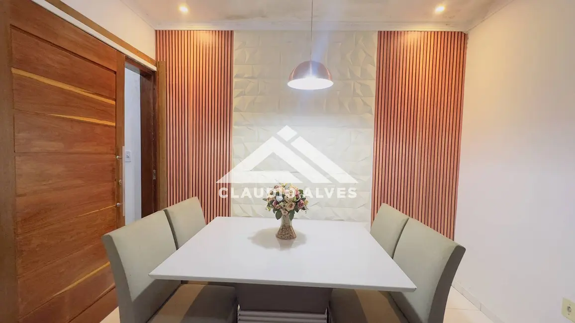 Foto 4 de Casa com 2 quartos à venda, 140m2 em Feira De Santana - BA