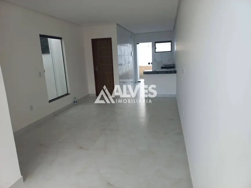 Foto 3 de Casa com 2 quartos para alugar, 65m2 em Mangabeira, Feira De Santana - BA
