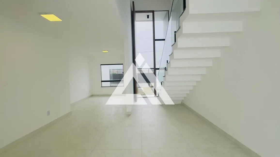 Foto 5 de Casa com 3 quartos à venda, 110m2 em Feira De Santana - BA