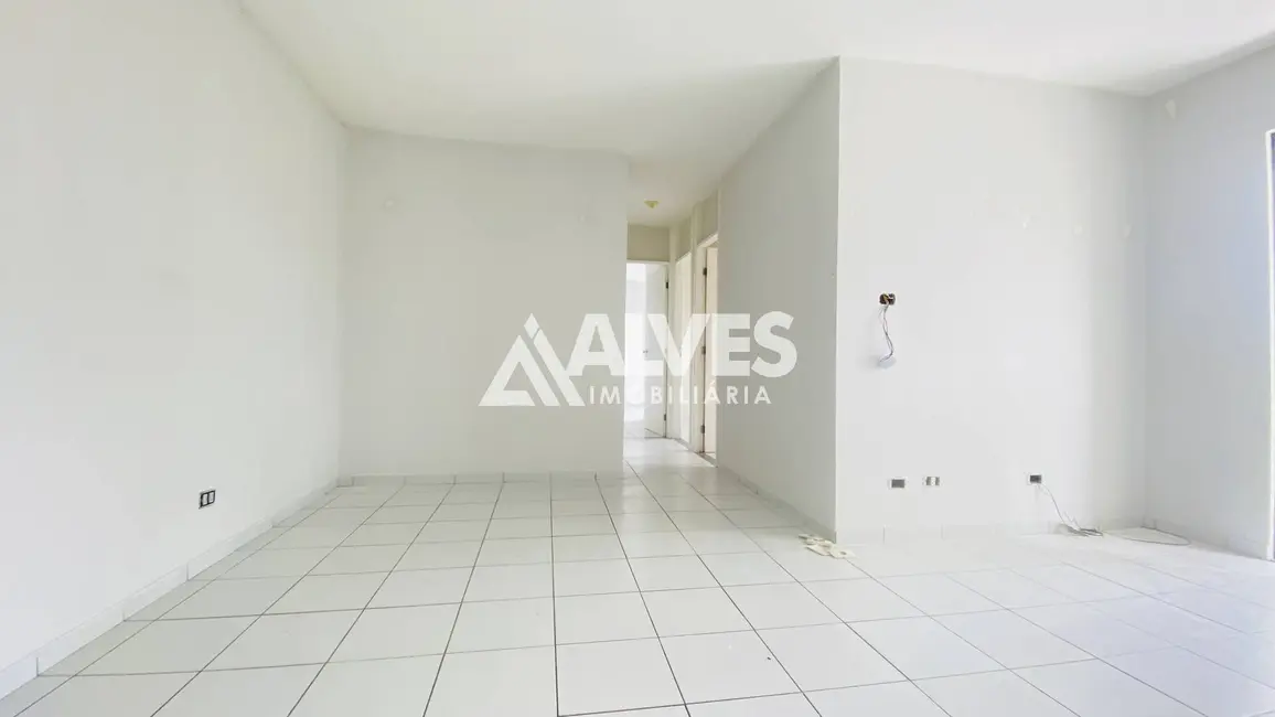 Foto 5 de Apartamento com 3 quartos à venda, 70m2 em Muchila, Feira De Santana - BA