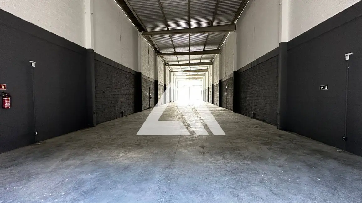 Foto 8 de Sala Comercial para alugar, 600m2 em Lagoa Salgada, Feira De Santana - BA