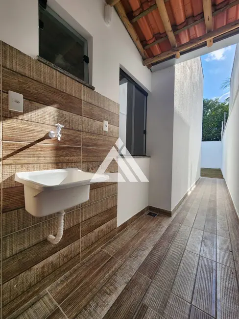 Foto 9 de Casa com 2 quartos à venda, 65m2 em Feira De Santana - BA