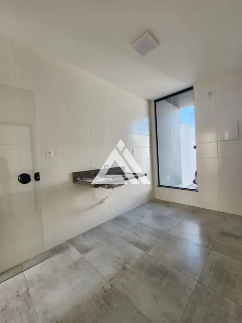 Foto 4 de Casa com 2 quartos à venda, 65m2 em Feira De Santana - BA