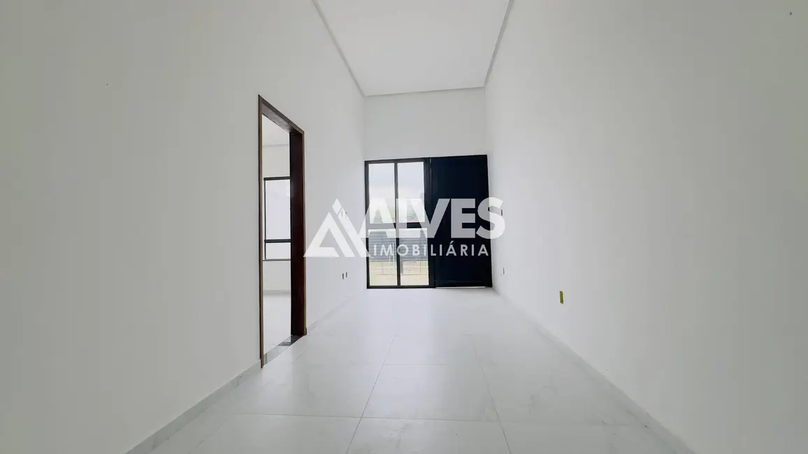 Casa com 3 quartos à venda em Mangabeira, Feira De Santana - BA - imagem 3 Foto 3 de Casa com 3 quartos à venda em Mangabeira, Feira De Santana - BA