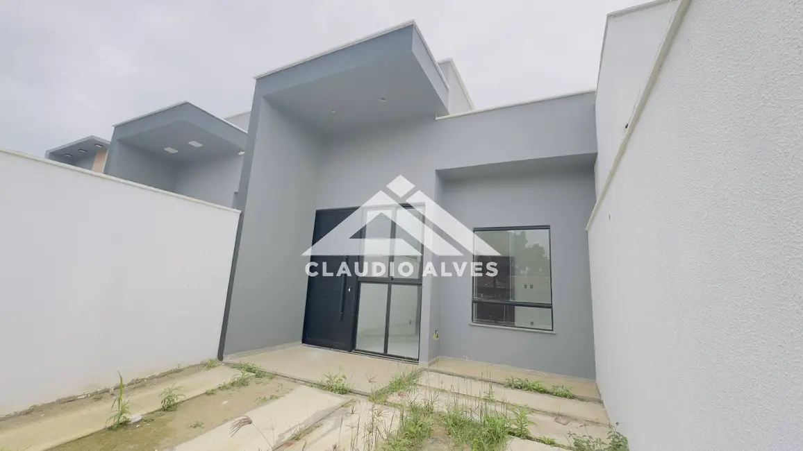 Foto 1 de Casa com 3 quartos à venda em Feira De Santana - BA