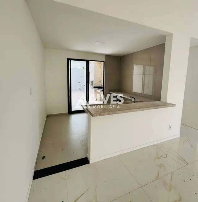 Foto 3 de Casa de Condomínio com 3 quartos à venda, 200m2 em Nova Esperança, Feira De Santana - BA