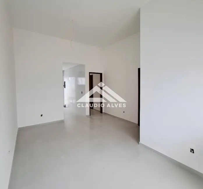 Foto 3 de Casa com 2 quartos à venda, 70m2 em Feira De Santana - BA