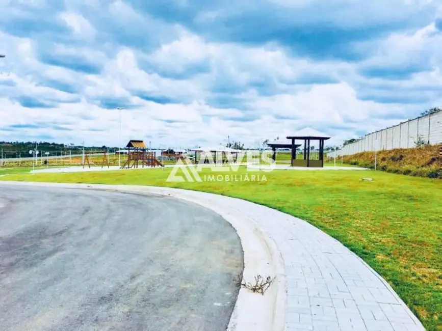 Foto 4 de Terreno / Lote à venda, 200m2 em Feira De Santana - BA