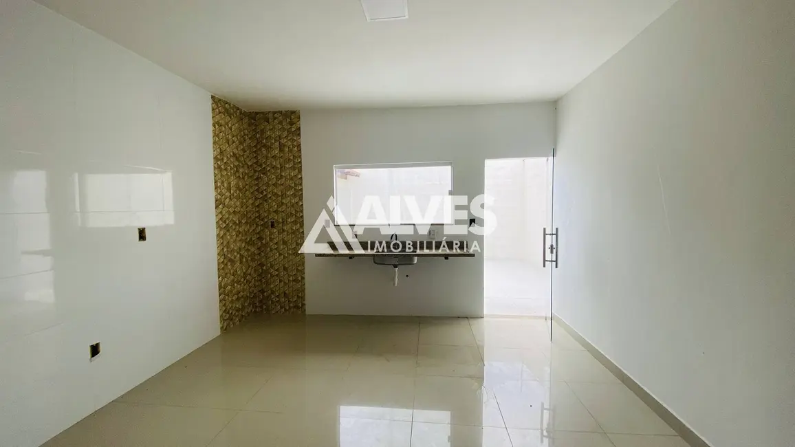 Foto 3 de Casa com 3 quartos à venda, 130m2 em Mangabeira, Feira De Santana - BA