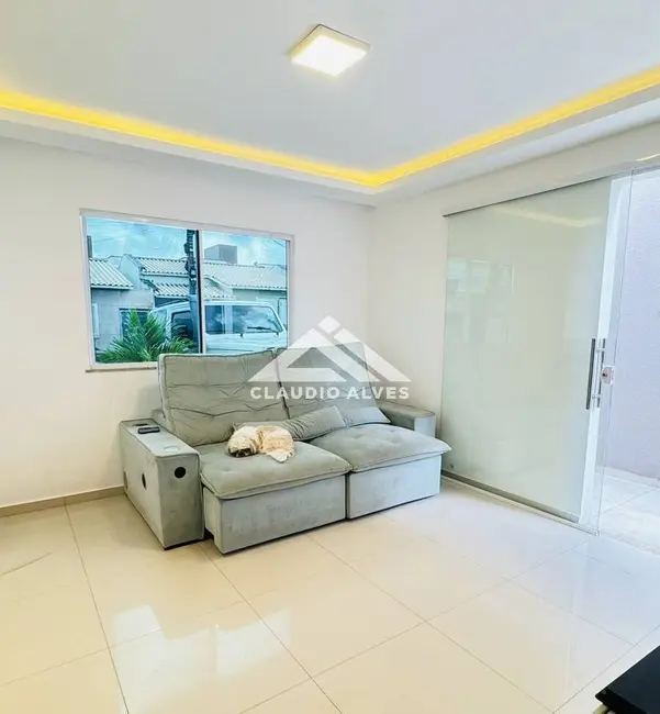 Foto 3 de Casa de Condomínio com 3 quartos à venda, 183m2 em Feira De Santana - BA