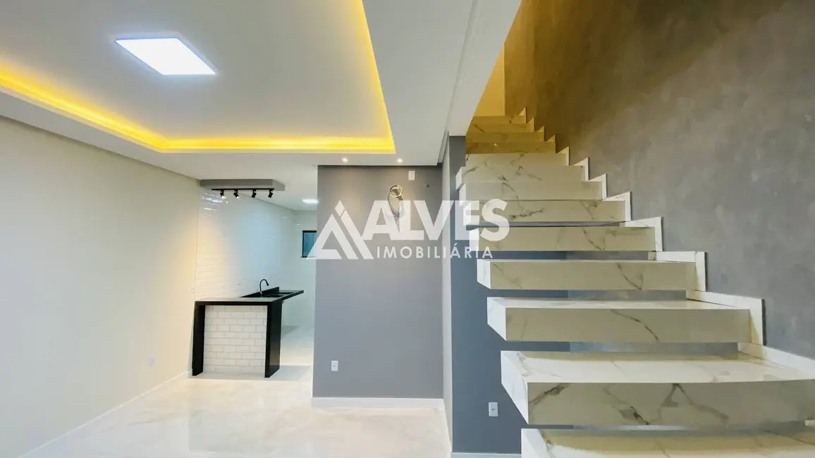 Foto 7 de Casa com 4 quartos à venda, 150m2 em Feira De Santana - BA