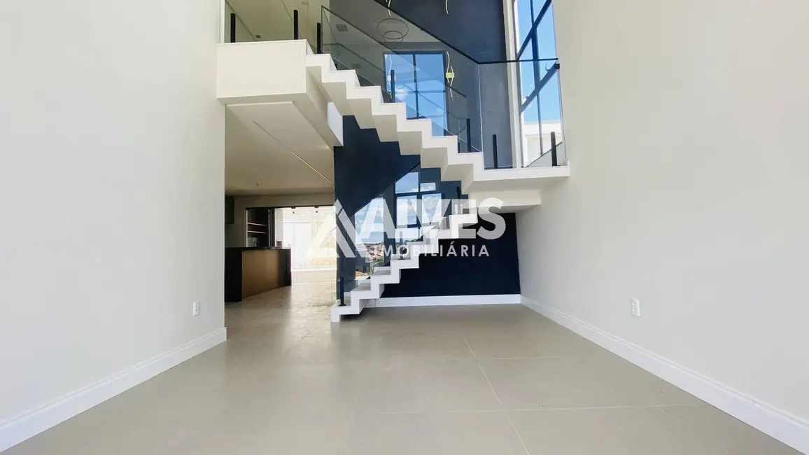 Foto 6 de Casa de Condomínio com 4 quartos à venda, 263m2 em Papagaio, Feira De Santana - BA