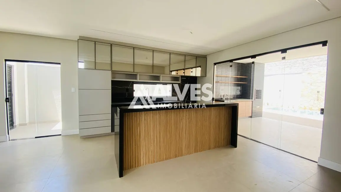 Foto 9 de Casa de Condomínio com 4 quartos à venda, 263m2 em Papagaio, Feira De Santana - BA