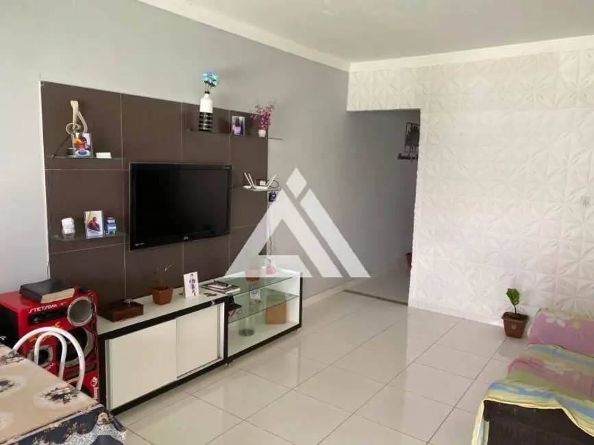 Foto 3 de Casa com 2 quartos à venda, 125m2 em Feira De Santana - BA