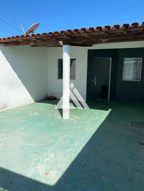 Foto 2 de Casa com 2 quartos à venda, 125m2 em Feira De Santana - BA