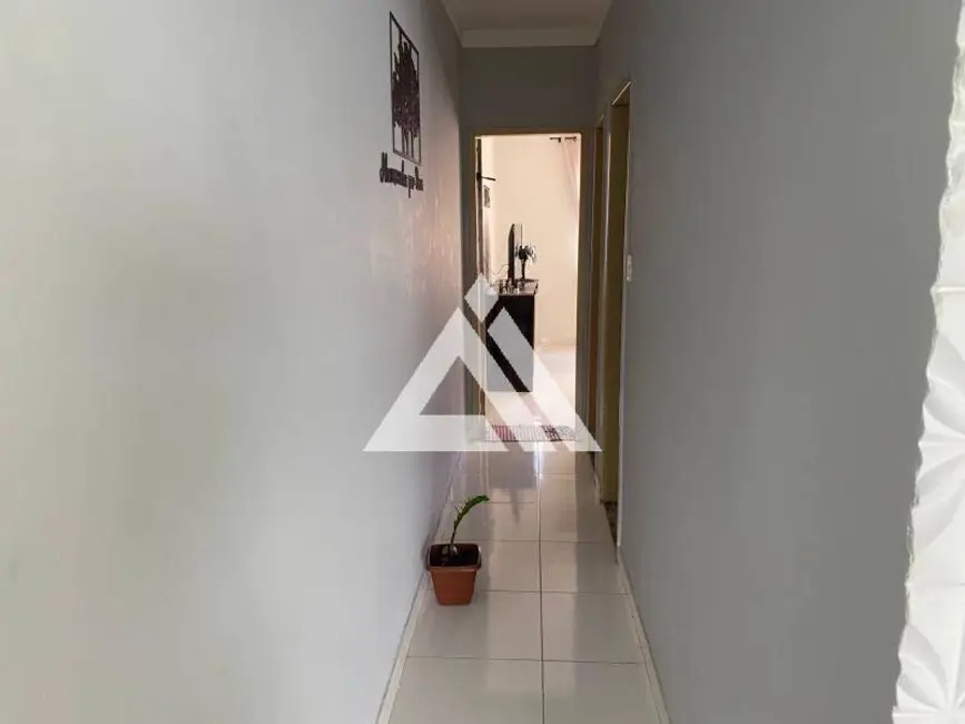 Foto 8 de Casa com 2 quartos à venda, 125m2 em Feira De Santana - BA