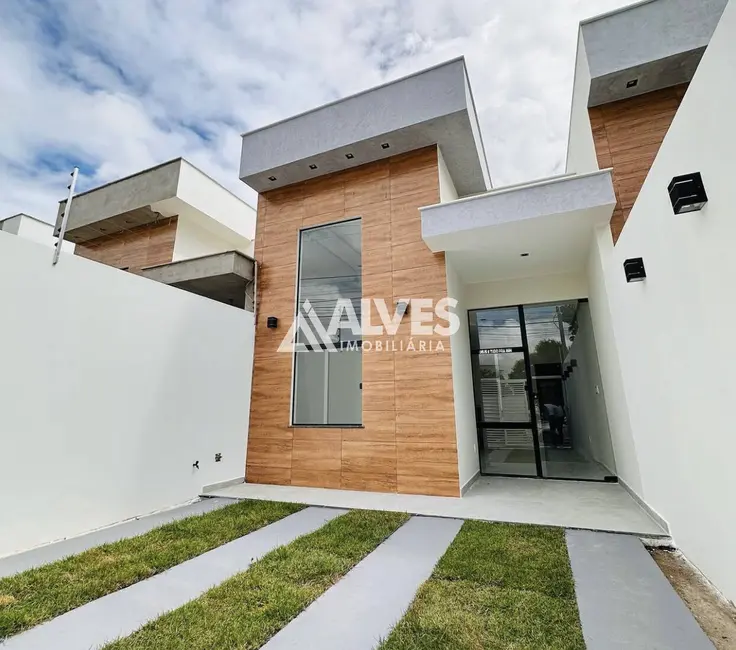 Foto 2 de Casa com 3 quartos à venda, 80m2 em Mangabeira, Feira De Santana - BA