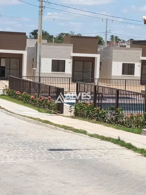 Foto 3 de Casa de Condomínio com 2 quartos à venda, 50m2 em Papagaio, Feira De Santana - BA