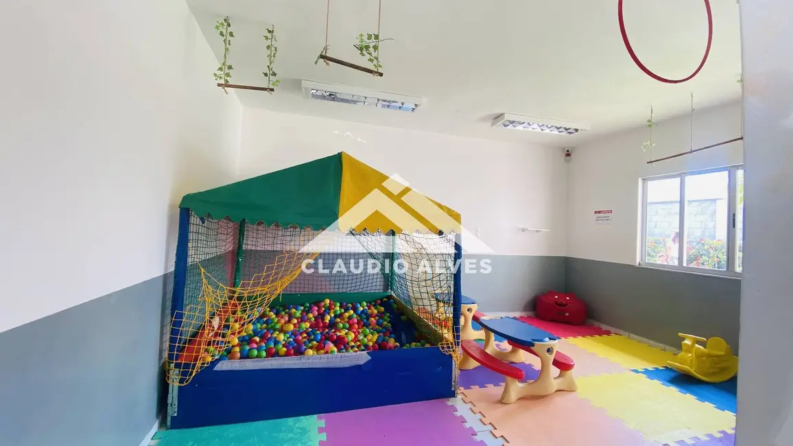 Foto 7 de Casa de Condomínio com 3 quartos à venda e para alugar, 216m2 em Feira De Santana - BA