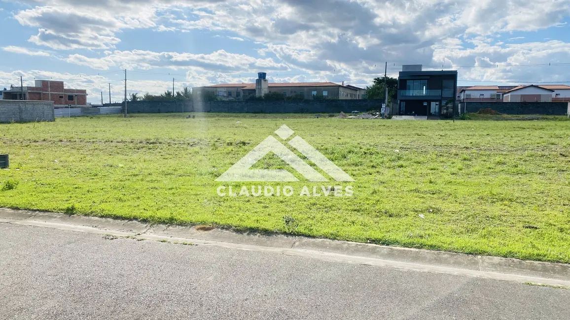 Foto 3 de Terreno / Lote à venda, 353m2 em Feira De Santana - BA