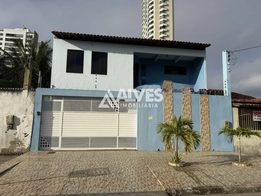 Foto 1 de Casa com 3 quartos à venda, 300m2 em Santa Mônica, Feira De Santana - BA