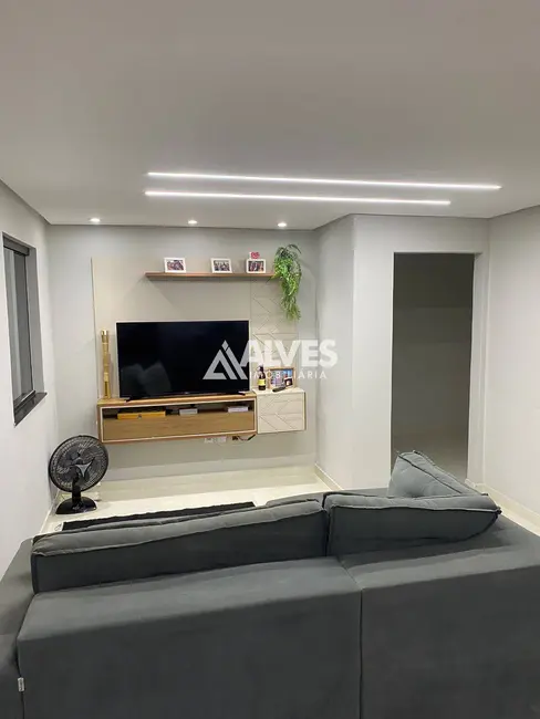 Casa com 3 quartos para alugar, 150m2 em Caseb, Feira De Santana - BA - imagem 4 Foto 4 de Casa com 3 quartos para alugar, 150m2 em Caseb, Feira De Santana - BA