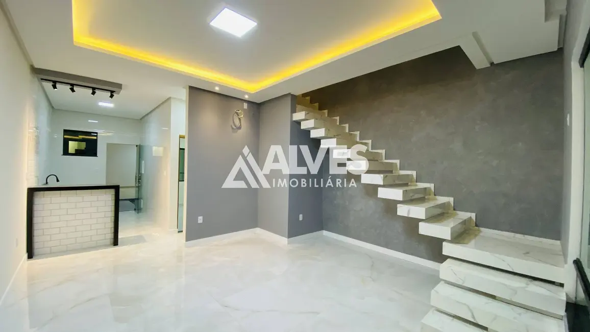 Casa com 4 quartos à venda, 150m2 em Feira De Santana - BA - imagem 6 Foto 6 de Casa com 4 quartos à venda, 150m2 em Feira De Santana - BA