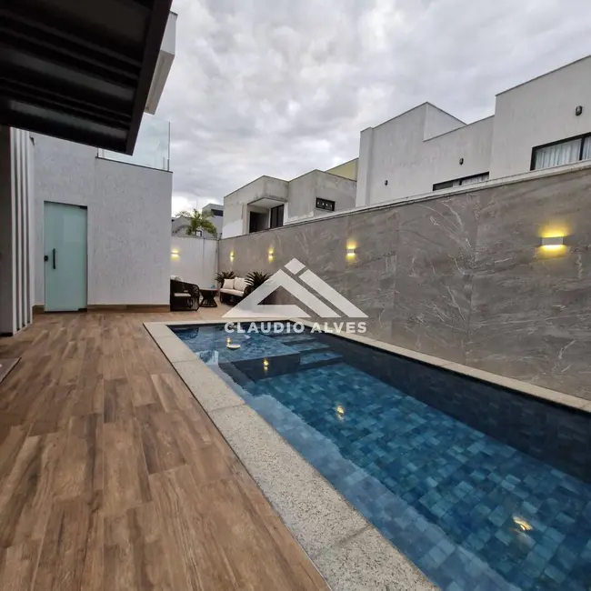 Foto 9 de Casa de Condomínio com 4 quartos à venda, 242m2 em Feira De Santana - BA