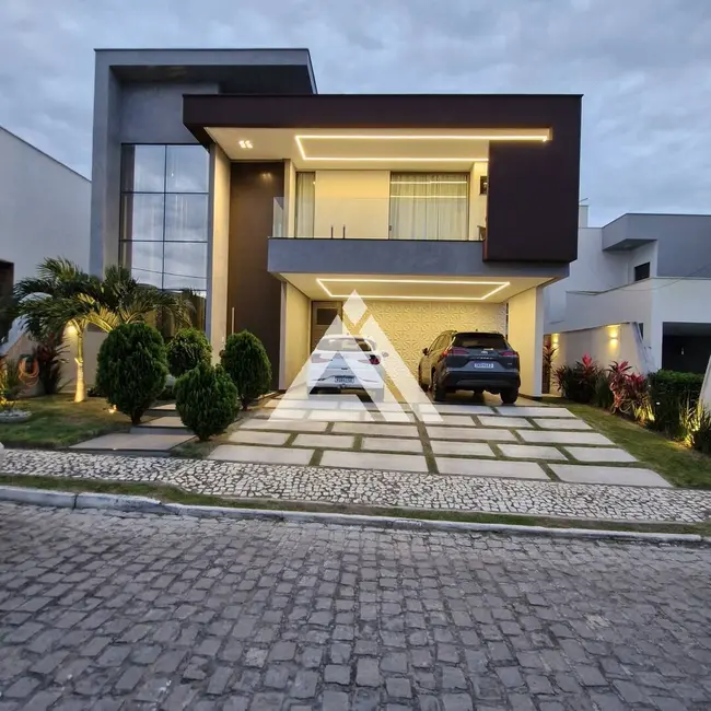 Foto 1 de Casa de Condomínio com 4 quartos à venda, 242m2 em Feira De Santana - BA
