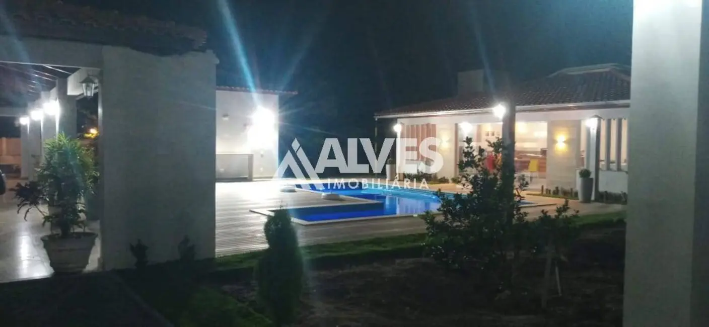 Chácara com 3 quartos à venda, 218m2 em Feira De Santana - BA - imagem 8 Foto 8 de Chácara com 3 quartos à venda, 218m2 em Feira De Santana - BA