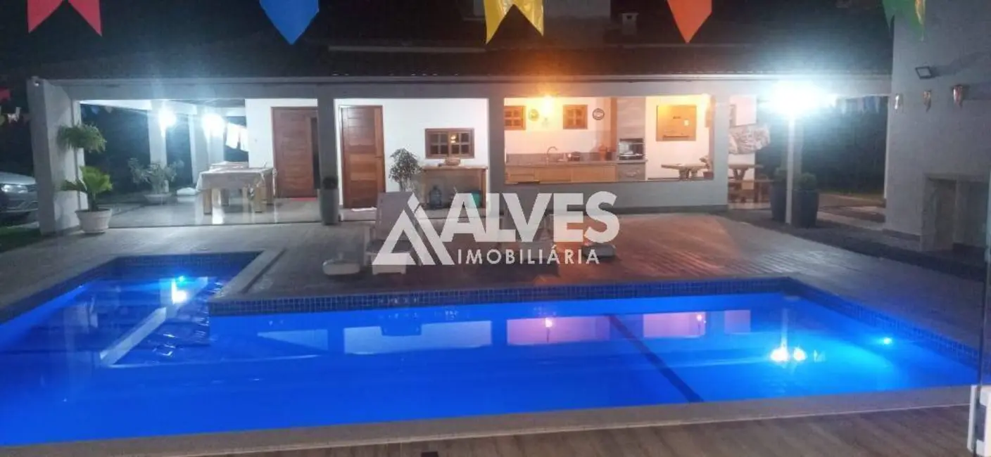 Chácara com 3 quartos à venda, 218m2 em Feira De Santana - BA - imagem 6 Foto 6 de Chácara com 3 quartos à venda, 218m2 em Feira De Santana - BA