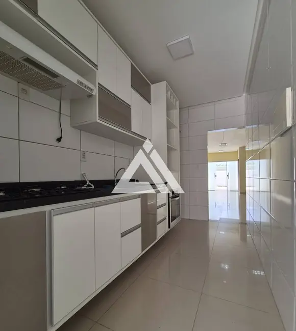 Foto 9 de Casa com 2 quartos à venda, 81m2 em Feira De Santana - BA