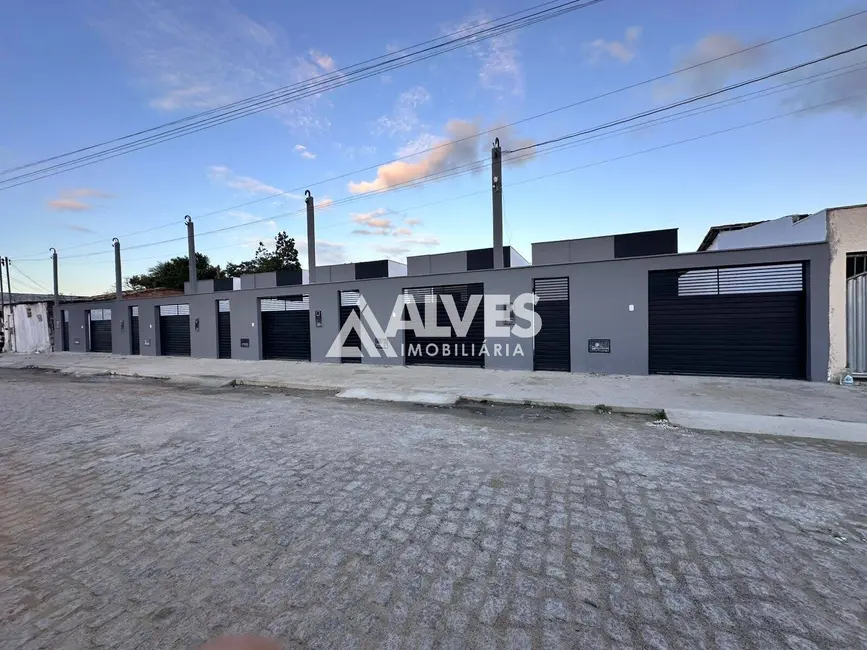 Foto 1 de Casa com 2 quartos à venda, 75m2 em Sim, Feira De Santana - BA