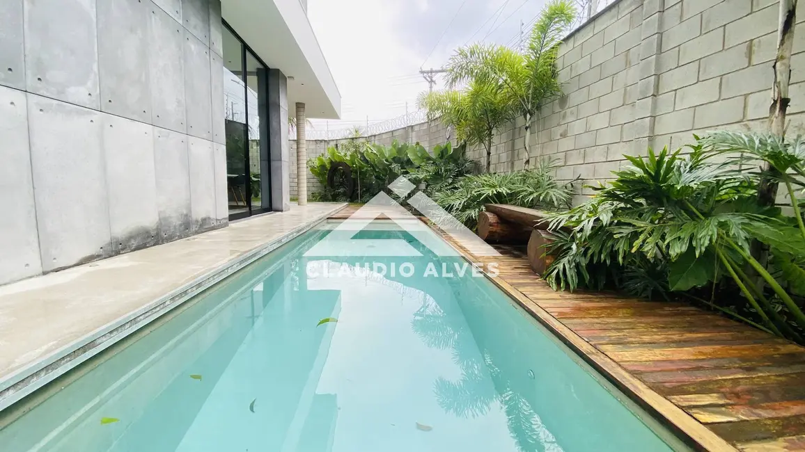 Foto 5 de Casa com 3 quartos à venda, 300m2 em Feira De Santana - BA