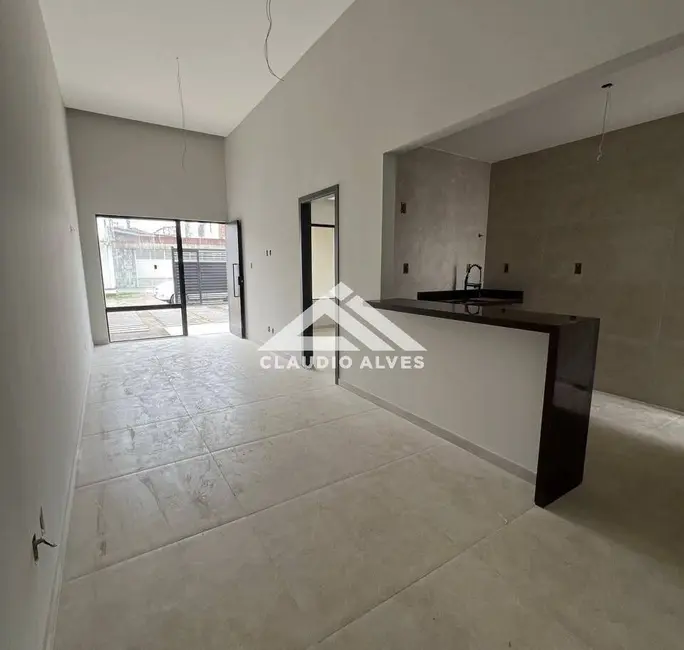 Casa com 3 quartos à venda, 86m2 em Feira De Santana - BA - imagem 4 Foto 4 de Casa com 3 quartos à venda, 86m2 em Feira De Santana - BA