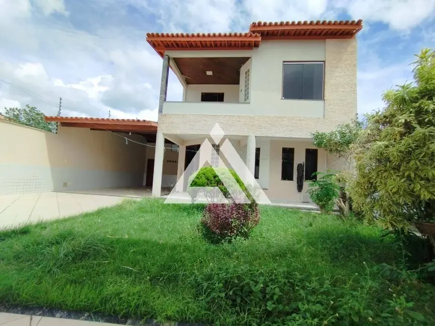 Casa com 5 quartos à venda, 420m2 em Feira De Santana - BA - imagem 1 Foto 1 de Casa com 5 quartos à venda, 420m2 em Feira De Santana - BA