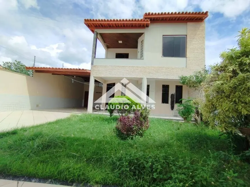 Foto 1 de Casa com 5 quartos à venda, 420m2 em Feira De Santana - BA