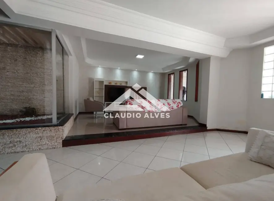 Foto 9 de Casa com 5 quartos à venda, 420m2 em Feira De Santana - BA