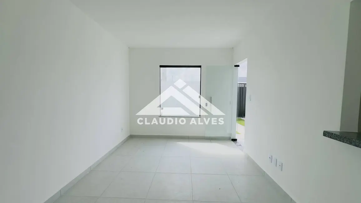 Foto 7 de Casa com 2 quartos à venda, 69m2 em Feira De Santana - BA