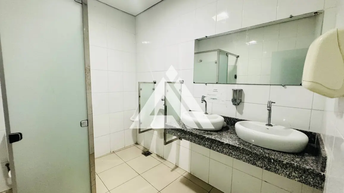 Foto 9 de Sala Comercial para alugar, 650m2 em Centro, Feira De Santana - BA