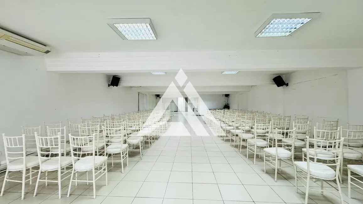 Foto 2 de Sala Comercial para alugar, 650m2 em Centro, Feira De Santana - BA