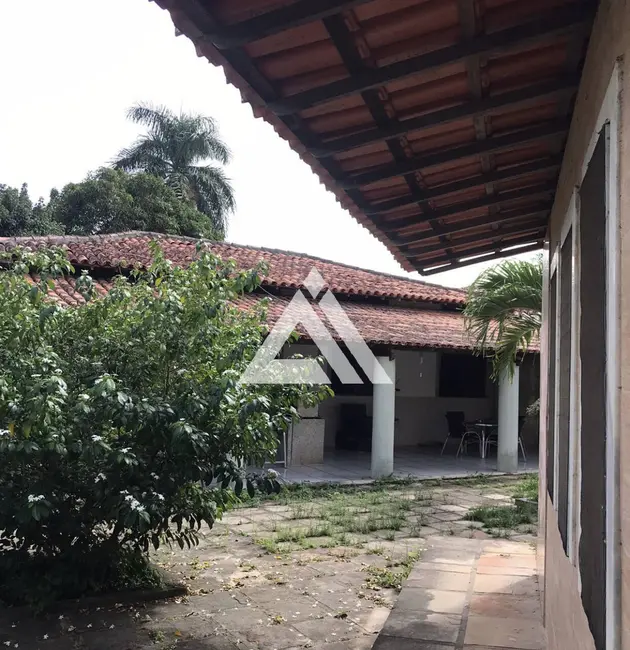 Foto 5 de Casa com 4 quartos à venda, 200m2 em Feira De Santana - BA
