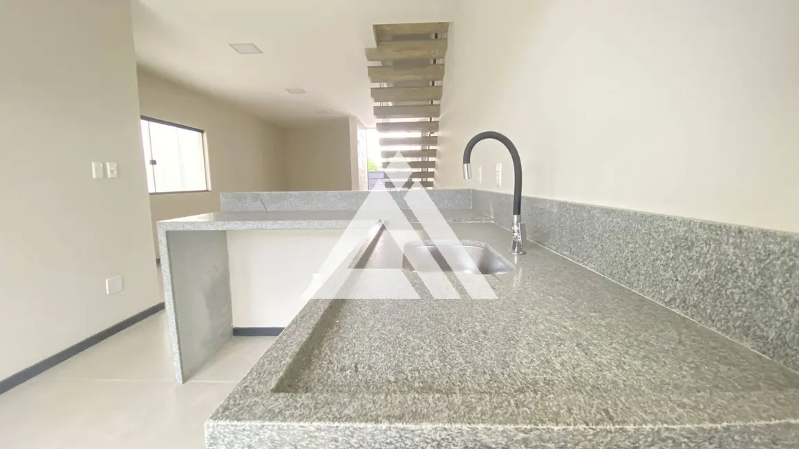 Casa com 3 quartos à venda, 145m2 em Feira De Santana - BA - imagem 9 Foto 9 de Casa com 3 quartos à venda, 145m2 em Feira De Santana - BA