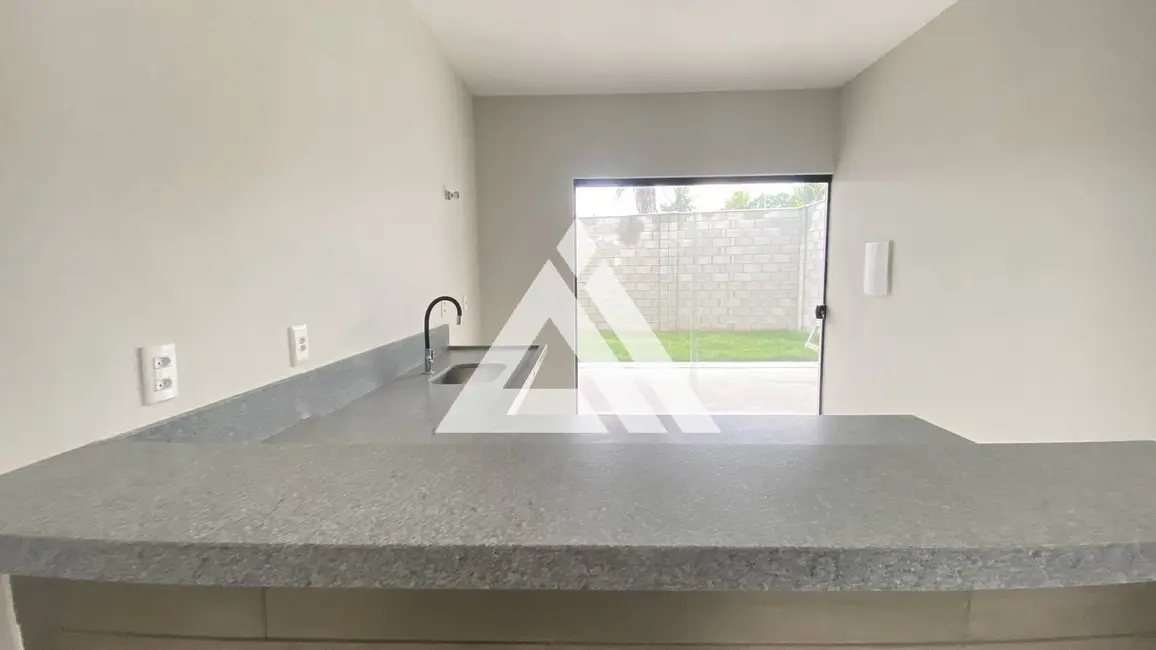 Casa com 3 quartos à venda, 145m2 em Feira De Santana - BA - imagem 7 Foto 7 de Casa com 3 quartos à venda, 145m2 em Feira De Santana - BA